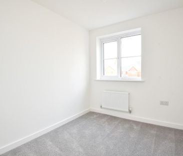 3 bedroom detached house to rent - Photo 4