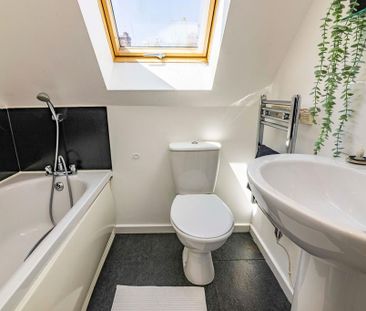 1 bedroom house of multiple occupation to rent - Photo 2