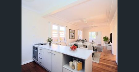 Air con to Main Bed + Living - Spacious & Immaculate - Modern & Convenient - Under House Storage (Not suitable for living) - Walk To PA. - Photo 4