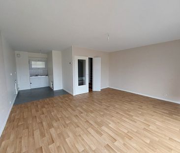 LOCATION APPARTEMENT T3, POITIERS, Breuil-Mingot-Saint-Eloi - Photo 1