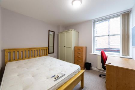 4 bedroom apartment to rent - Photo 5