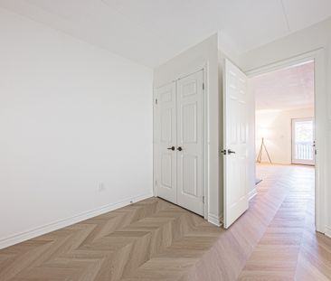 For Lease - 2030 Cleaver Avenue Unit# 206, Burlington, Ontario - Photo 2