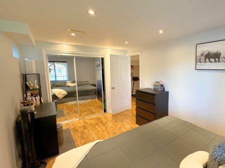 For Lease - 42 Booth Street, Bradford West Gwillimbury, Ontario - Photo 4