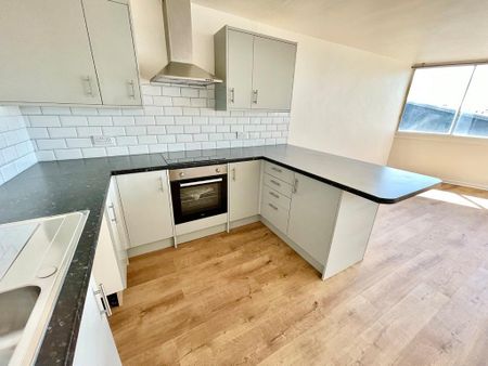 2 bedroom flat to rent - Photo 4