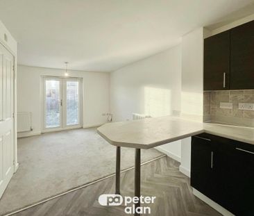 3 bedroom property to rent - Photo 2