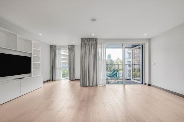 Fairview House, Chelsea Creek, Fulham, SW6 - Photo 1