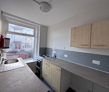 Sandridge Flats, Blackpool - Photo 3