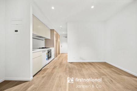 Luxury City Living Meets Resort-Style Indulgence! - Photo 2