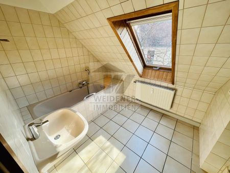 Große 2,5-Raum-Wohnung mit Wanne und Dusche! Maisonette! - Photo 2