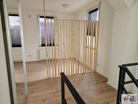 Bünde-### Außergewöhnliche Maisonette-Wohnung mit Hauscharakter ### - Photo 4