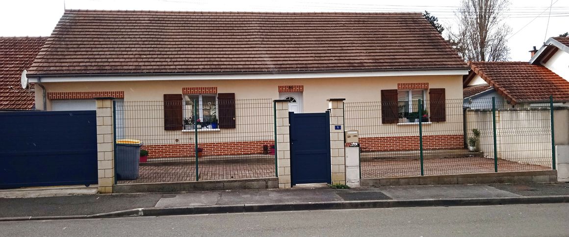 BEAUVAIS Quartier Voisinlieu - Photo 1
