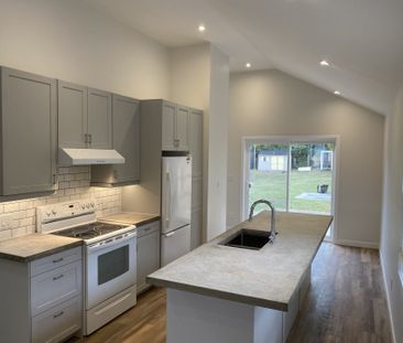 For Lease - 225 Hope Street, Port Hope, Ontario - Photo 1