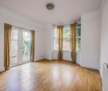 3 bedroom terraced house to rent - Photo 1