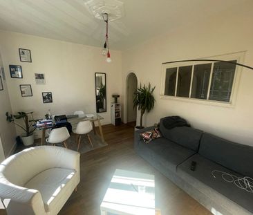 T2 - 2 Piece(s) - 38 M2 - Photo 3