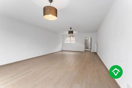 Totaal vernieuwde woning in Koekelare - Photo 2