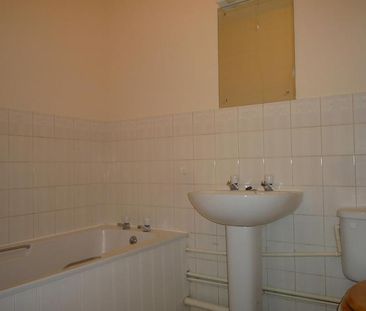 1 bedroom apartment to rent - Photo 6