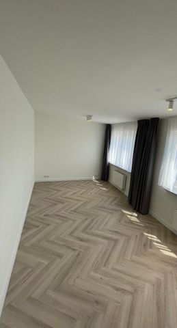 Te huur: Appartement Postjeskade in Amsterdam - Foto 3