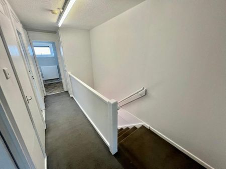 3 bedroom maisonette to rent - Photo 5