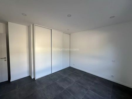 Location Appartement 4 pièces 89 m2 à Ajaccio - Photo 2