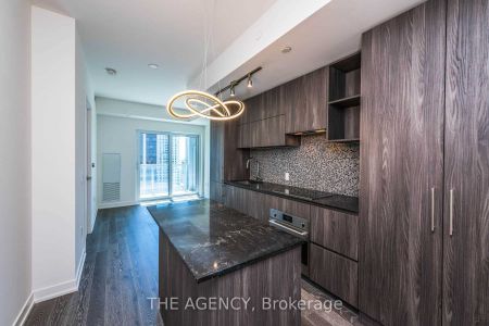 For Lease - 1 Yorkville Avenue Unit# 3412, Toronto, Ontario - Photo 3