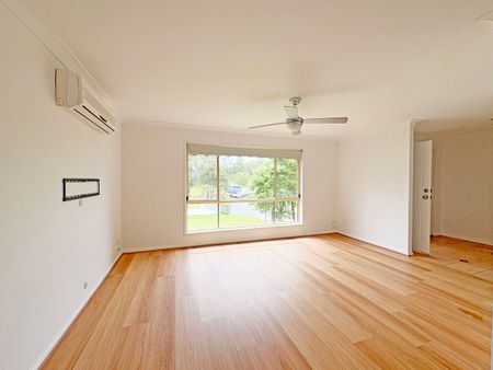 POOL + SOLAR!!!! Perfect for the Summer and your power bills!!! - Photo 5