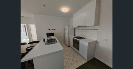 Discover Your Urban Oasis in the Heart of Melbourne! - Photo 3