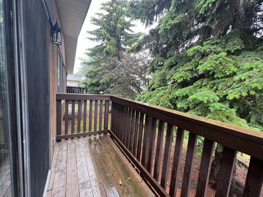 2 Bedroom Unit in Normandeau!! - Photo 1