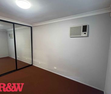 FAMILY HOME WITH LARGE YARD ! - Photo 6