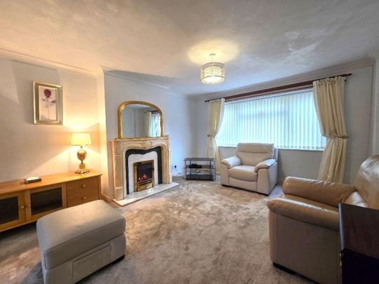 3 Bed Semi-detached house For Rent - Photo 1