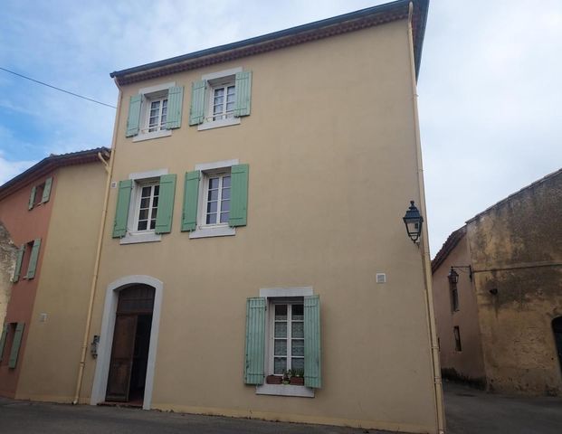 Appartement Type 3 Au 2ème étage Au Centre Ville De Lapalud - Photo 1