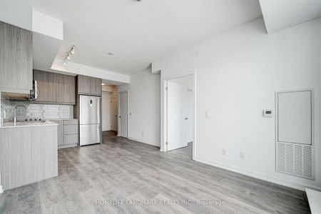 For Lease - 36 Forest Manor Road Unit# 404, Toronto, Ontario - Photo 3