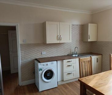 5 bedroom house of multiple occupation to rent - Photo 2