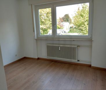 Gepflegte 3‑Zimmer-Wohnung mit Balkon und Garage in Karlsruhe - Foto 1