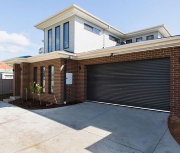 2/31 Booth Street, Golden Square - Photo 6