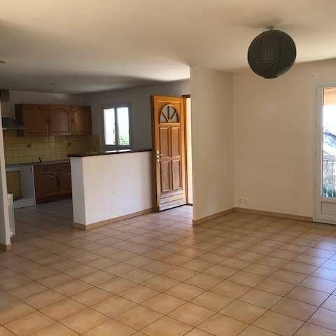 Location appartement 4 pièces 90 m² à Gravières (07140) - Photo 1