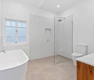 “BEAUTIFULLY RENOVATED HOME” - Photo 3