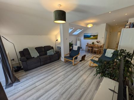 2 Bed Flat, Francemary Road, SE4 - Photo 3