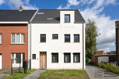 Nieuwbouwappartement te huur met een bew. opp. van 60m², 2 slaapkamers en een ruim terras van 21m² op een toplocatie te 's Gravenwezel! - Foto 3