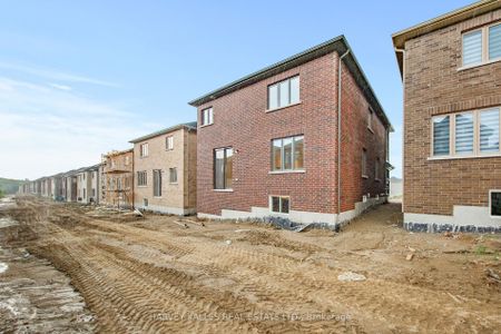 For Lease - 53 Lawrence D. Pridham Avenue, New Tecumseth, Ontario - Photo 5