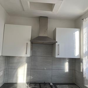 1 Bed Flat, Cliff Avenue, M7 - Photo 2