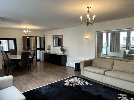 3 bedroom apartment to rent - Photo 4