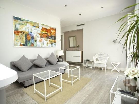 2 room luxury Apartment for rent in Sitges, Spain - Photo 1