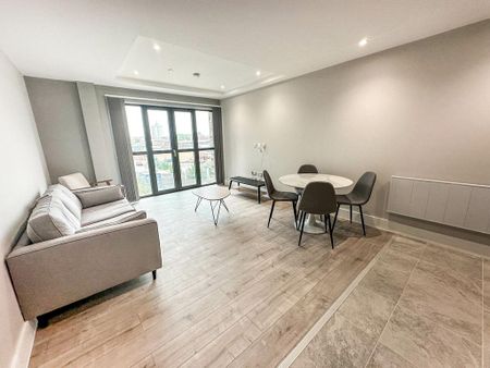 2 bedroom flat to rent - Photo 3