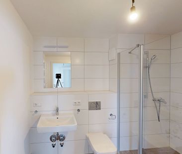 Die Verwinkelte: 3-Zimmer-Neubauwohnung mit EBK und Balkon - Photo 6