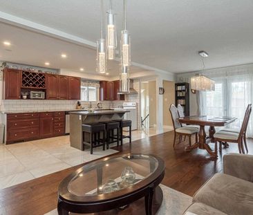 For Lease - 115 Antigua Road, Mississauga, Ontario - Photo 3