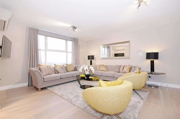 ST JOHNS WOOD PARK, NW8, London - Photo 1