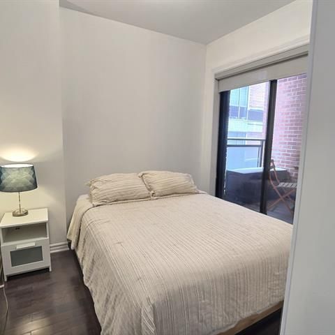 3456 Av. du Parc - Photo 1