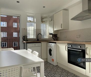 3 bedroom flat to rent - Photo 6