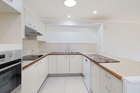 171/2 MELODY Court, Warana - Photo 5