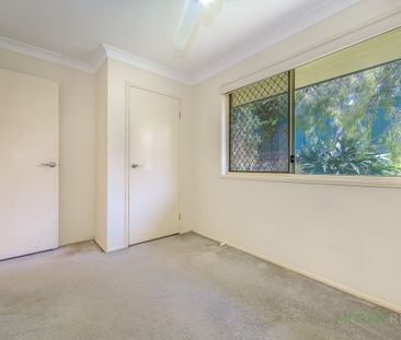 6 County Close, Parkwood, Qld 4214 - Photo 2